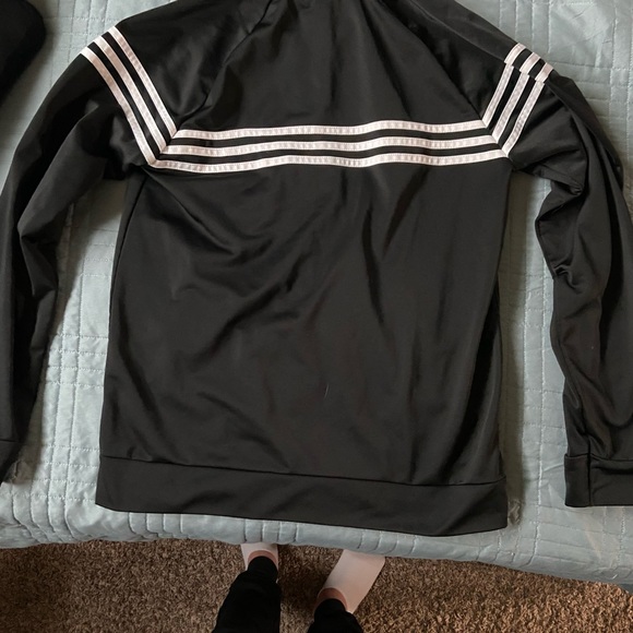 adidas boys track jacket - Picture 3 of 6